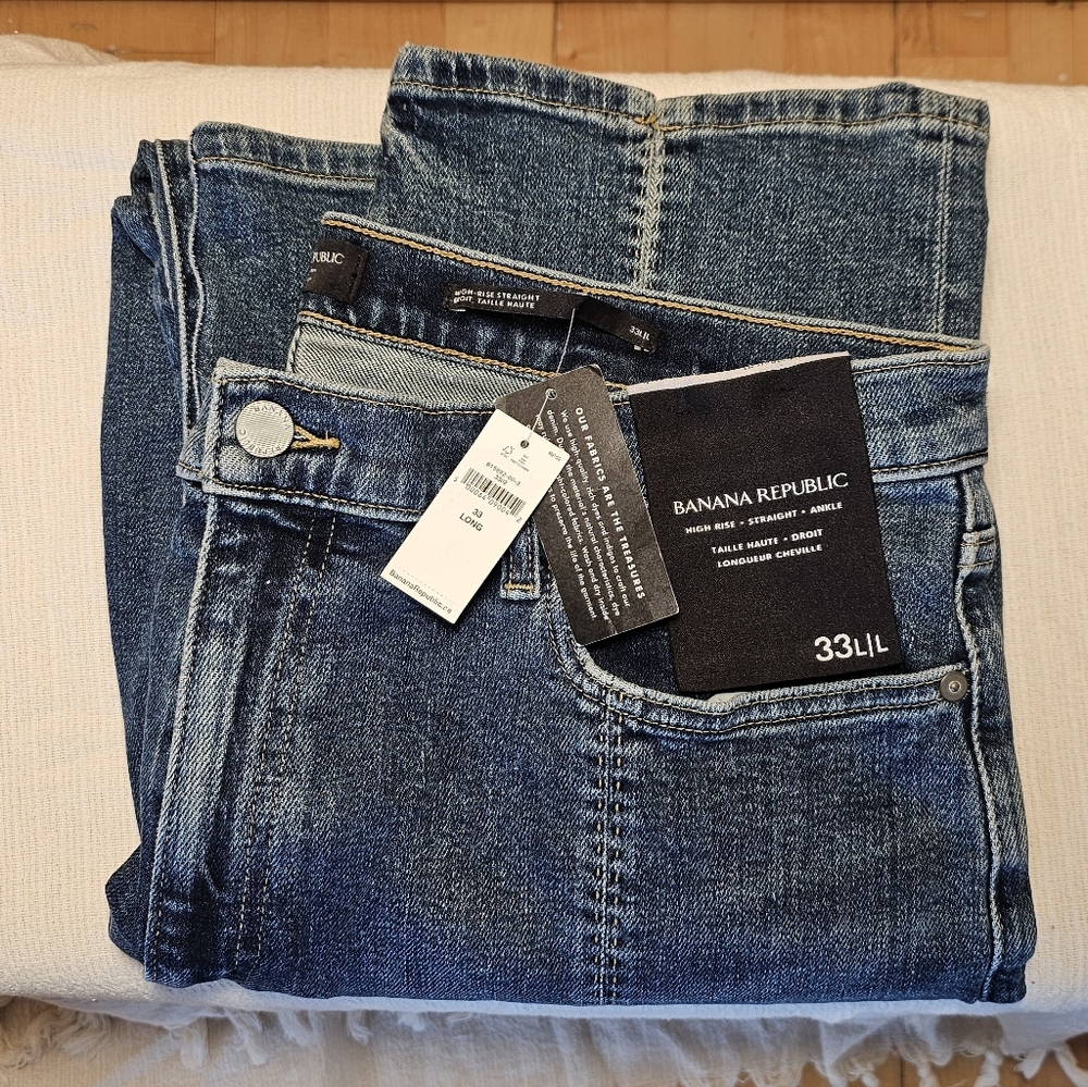NWT Banana Republic High Rise Straight Ankle Jean, Medium Wash Denim, 33 (16)